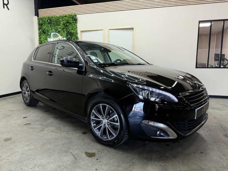 PEUGEOT 308 2017