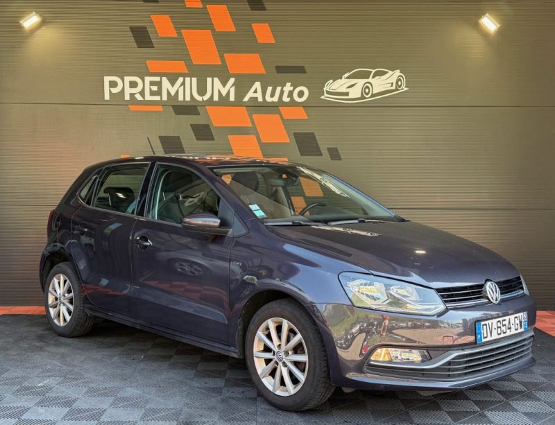 VOLKSWAGEN POLO 2015