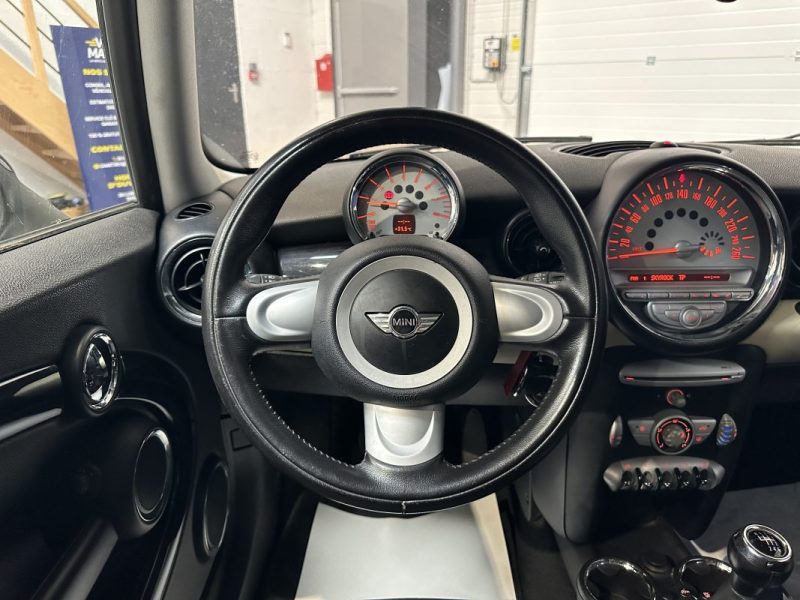 MINI MINI CLUBMAN 1.6i 120ch 2008