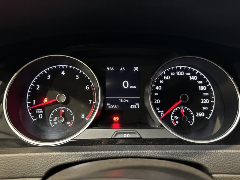 VOLKSWAGEN GOLF 2016