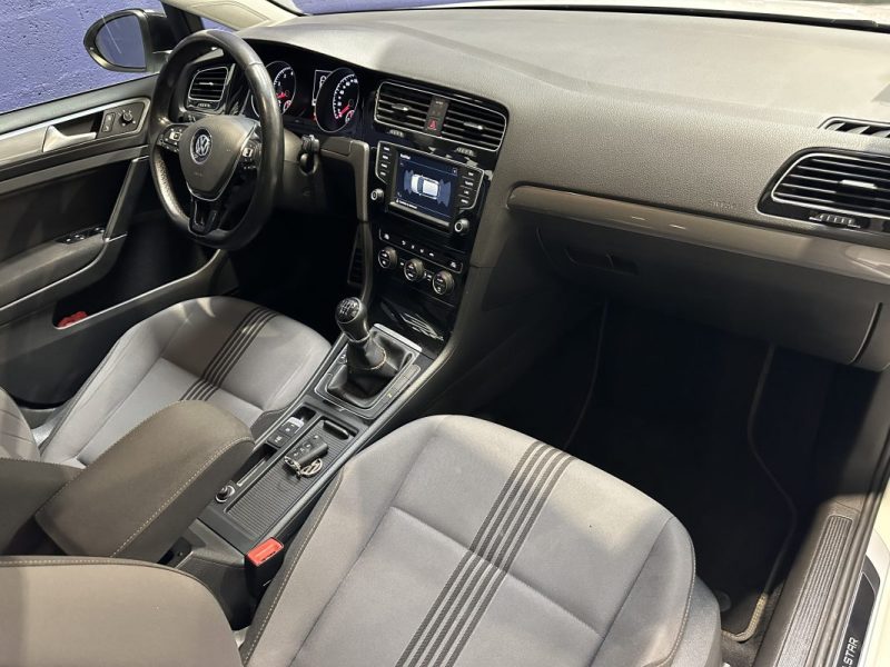 VOLKSWAGEN GOLF 2016