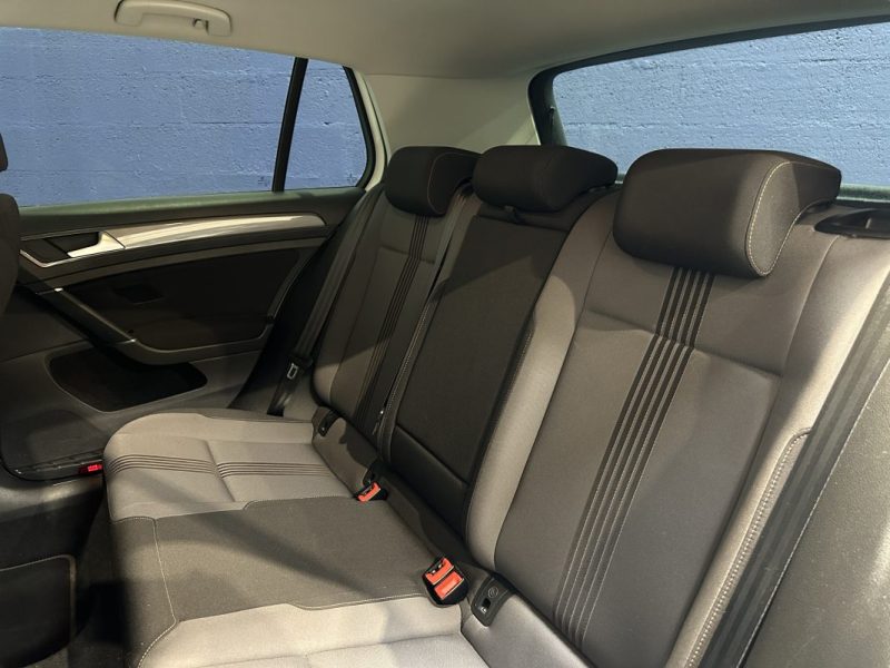 VOLKSWAGEN GOLF 2016