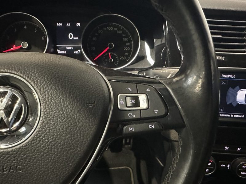 VOLKSWAGEN GOLF 2016