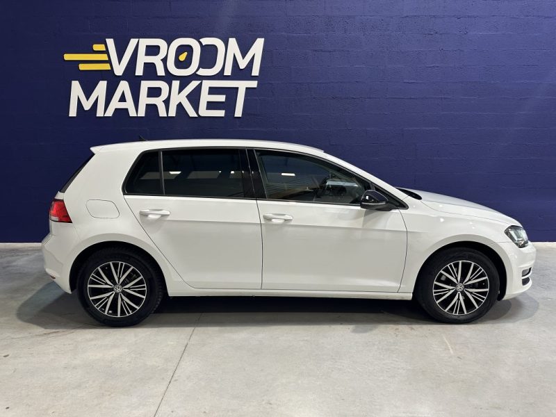 VOLKSWAGEN GOLF 2016