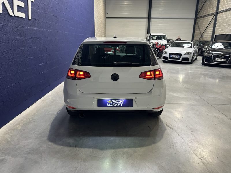 VOLKSWAGEN GOLF 2016