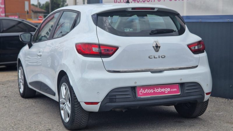 RENAULT CLIO 2019