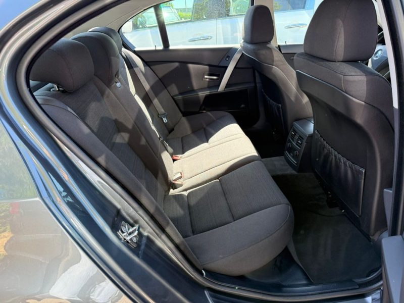 BMW 523i 2006