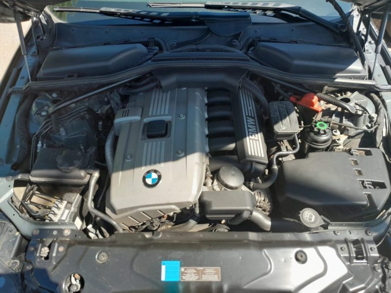 BMW 523i 2006