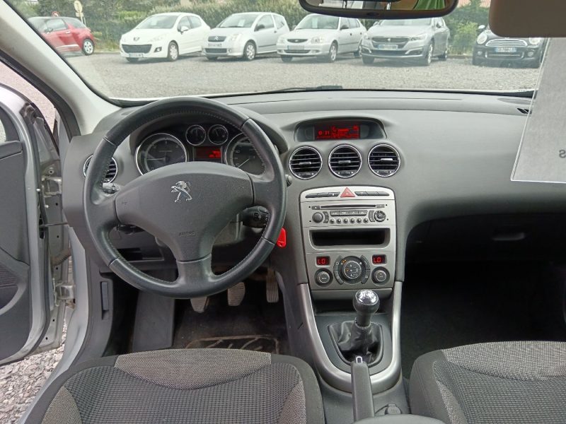 PEUGEOT 308 1.6 HDI 92 FAP Active 5p / BLUETOOTH / REGULATEUR  / EMBRAYAGE NEUF SUIVI COMPLET