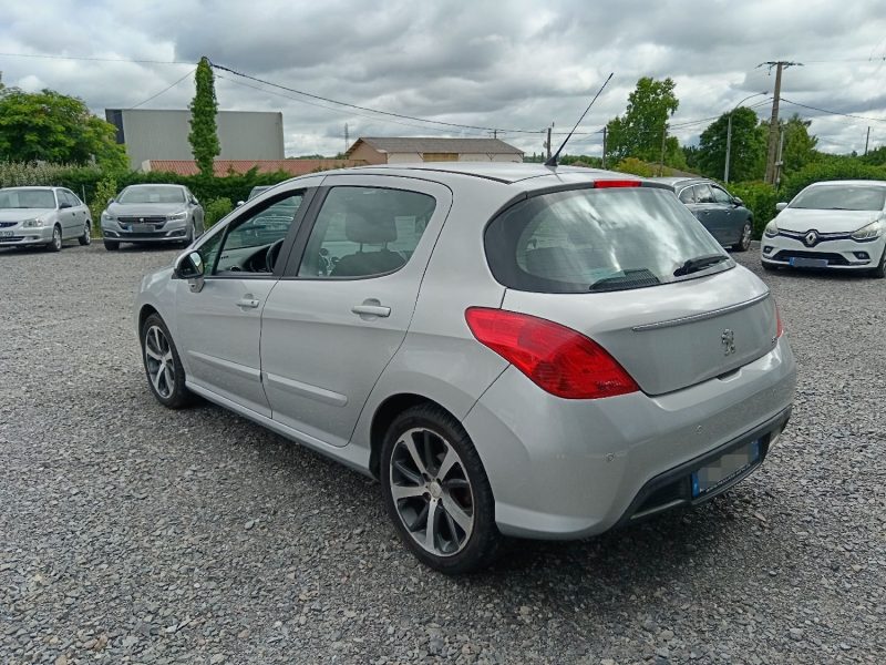 PEUGEOT 308 1.6 HDI 92 FAP Active 5p / BLUETOOTH / REGULATEUR  / EMBRAYAGE NEUF SUIVI COMPLET