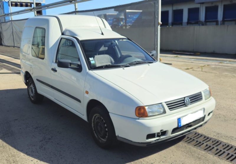 VOLKSWAGEN CADDY van sdi 70 ch 2003