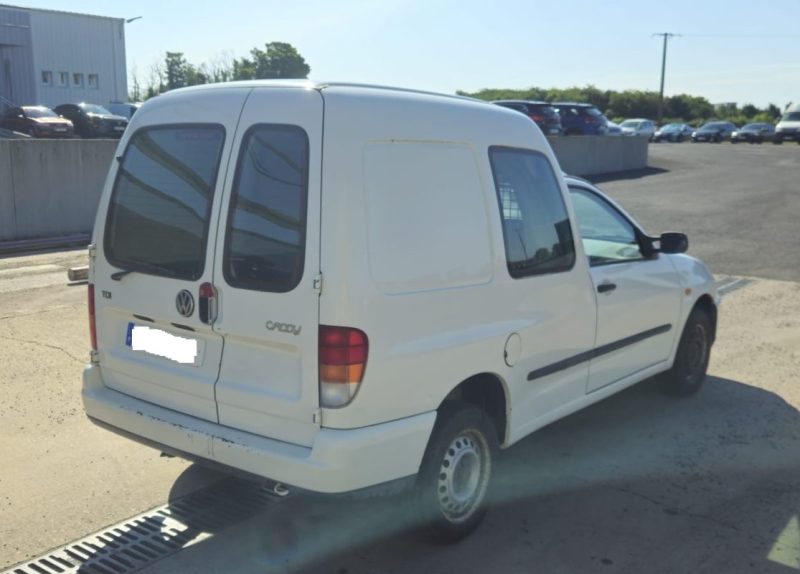 VOLKSWAGEN CADDY van sdi 70 ch 2003