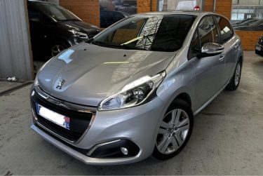PEUGEOT 208 2016