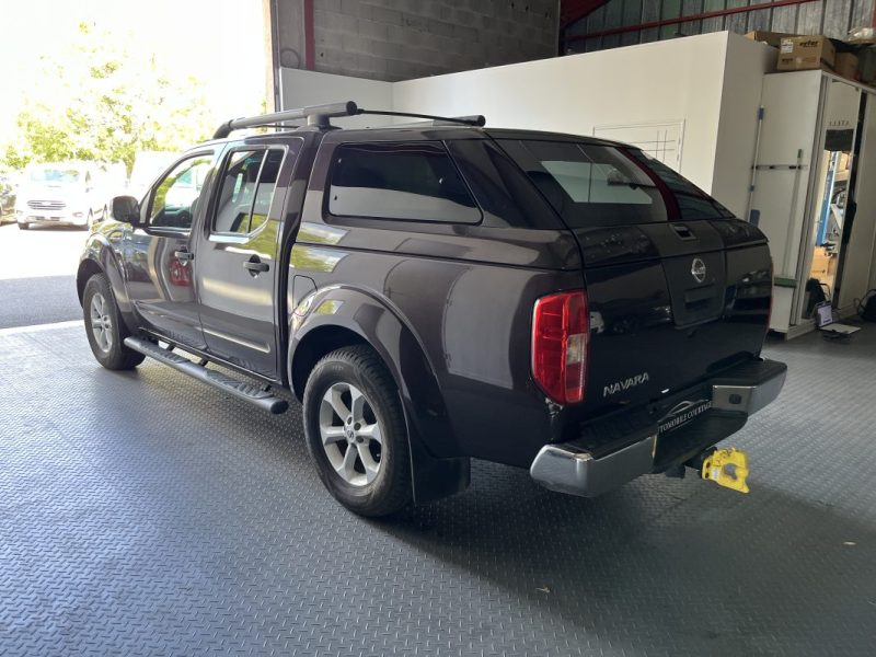 NISSAN NAVARA 2010