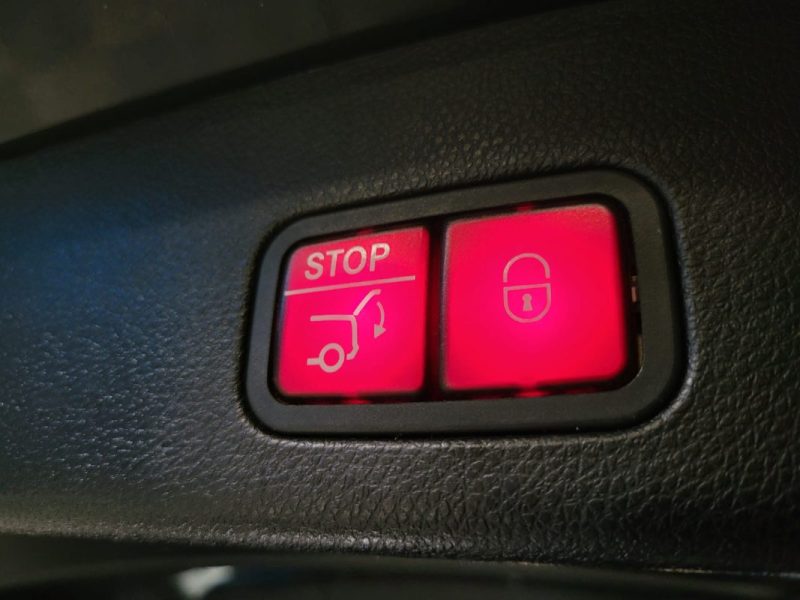 MERCEDES CLASSE GL 350 BlueTEC Executive DESIGNO TOIT OUVRANT /CAMERA+360 /TV AR /SIEGES CHAUFFANTS