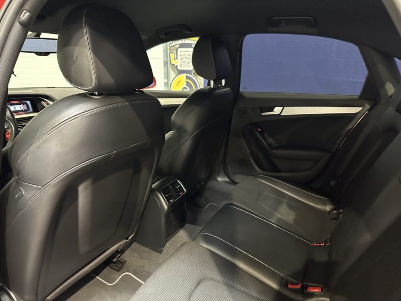 AUDI A4 LIMOUSINE 2014