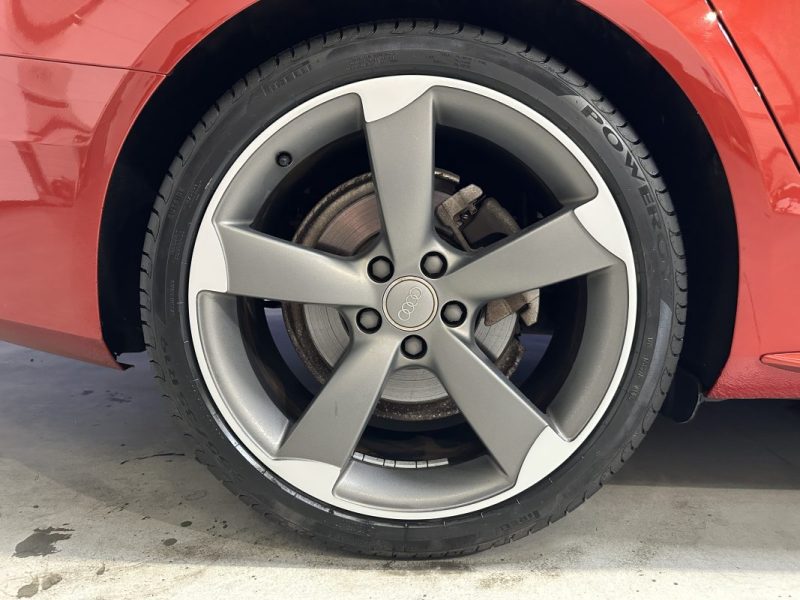 AUDI A4 LIMOUSINE 2014