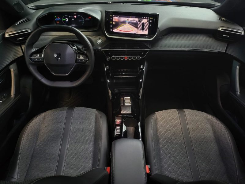 PEUGEOT 2008 e-2008 156ch Allure