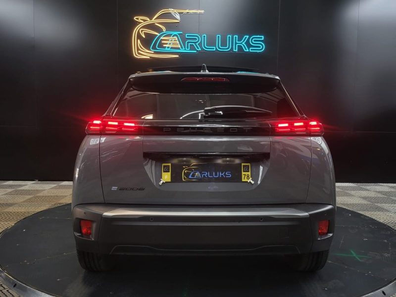 PEUGEOT 2008 e-2008 156ch Allure