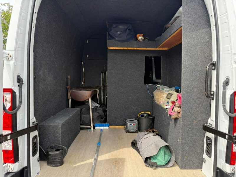 RENAULT MASTER F3500 L2H2 2.3 dCi 135 cv Grand Confort Aménagé