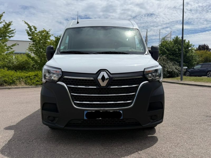 RENAULT MASTER F3500 L2H2 2.3 dCi 135 cv Grand Confort Aménagé