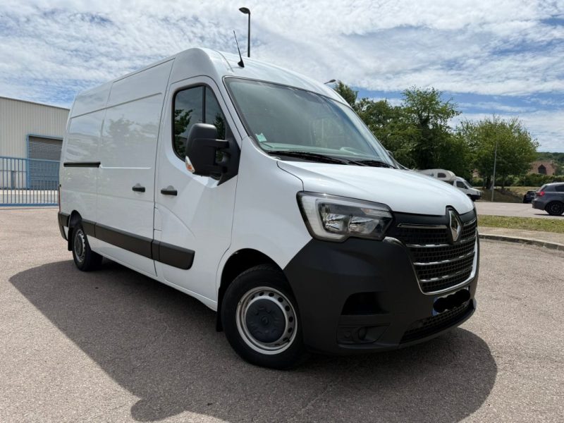 RENAULT MASTER F3500 L2H2 2.3 dCi 135 cv Grand Confort Aménagé