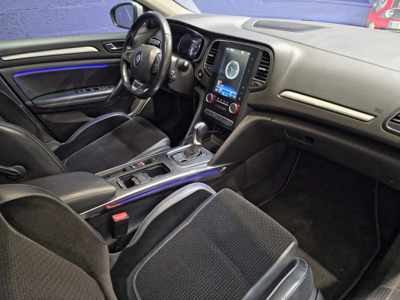 RENAULT MEGANE 2019RENAULT Mégane IV Estate 1.5 Blue dCi 115ch EDC6 - Finition Intens