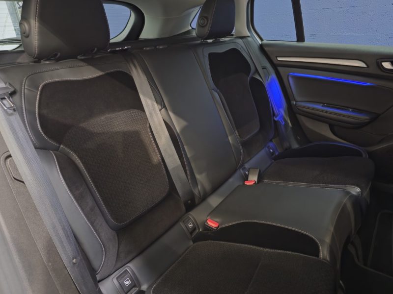 RENAULT MEGANE 2019RENAULT Mégane IV Estate 1.5 Blue dCi 115ch EDC6 - Finition Intens