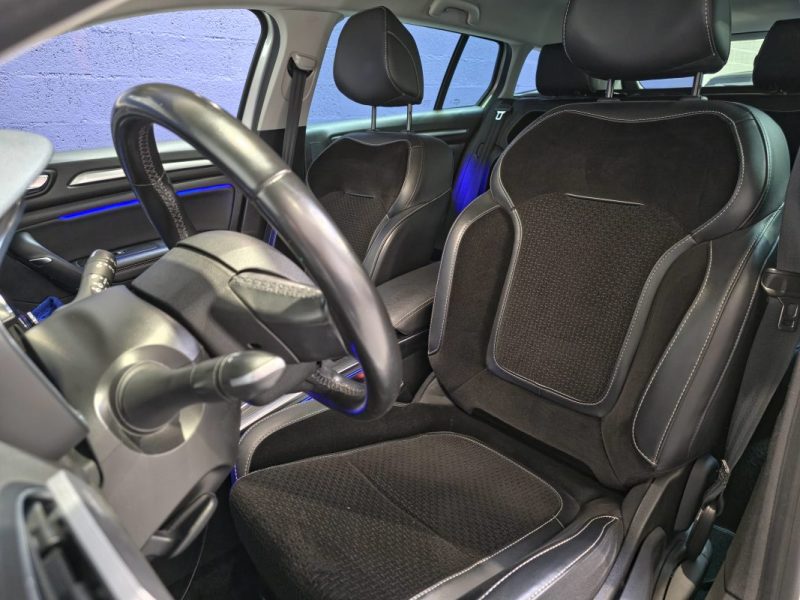 RENAULT MEGANE 2019RENAULT Mégane IV Estate 1.5 Blue dCi 115ch EDC6 - Finition Intens