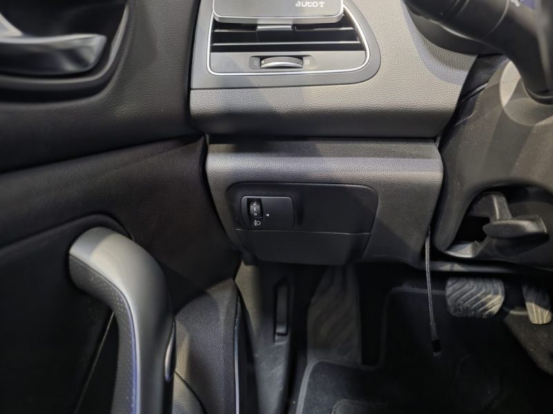 RENAULT MEGANE 2019RENAULT Mégane IV Estate 1.5 Blue dCi 115ch EDC6 - Finition Intens