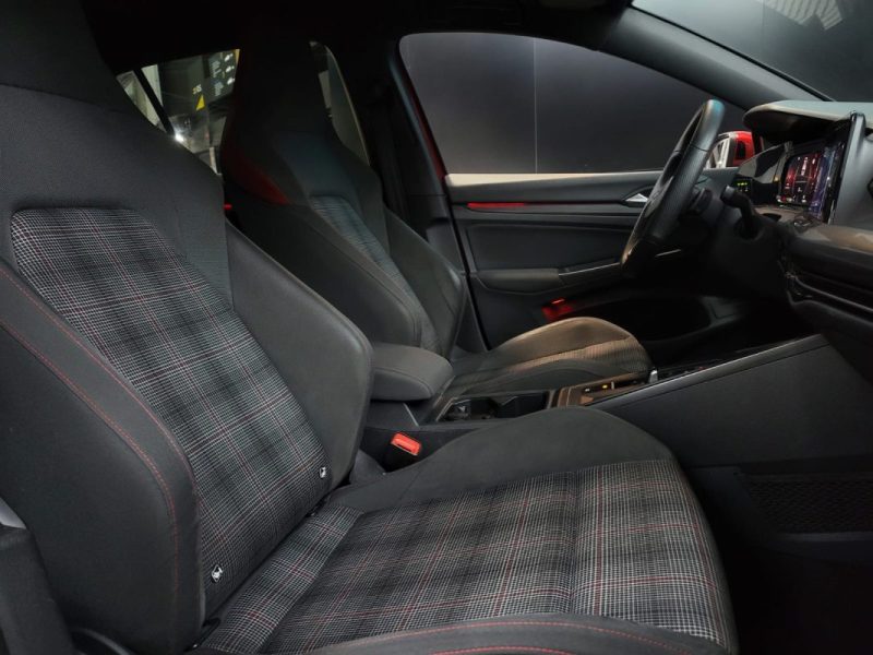 VOLKSWAGEN GOLF VIII 2.0 TSI 245cv GTI DSG7