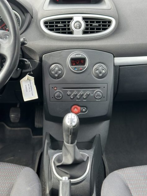 RENAULT CLIO 2006