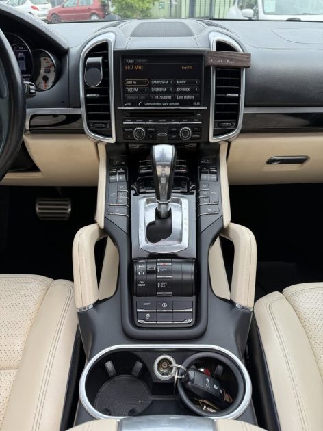 PORSCHE CAYENNE S DIESEL 2016