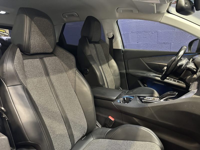 PEUGEOT 3008 1.2 PureTech 130ch Allure S&S EAT8 - DISTRIBUTION OK