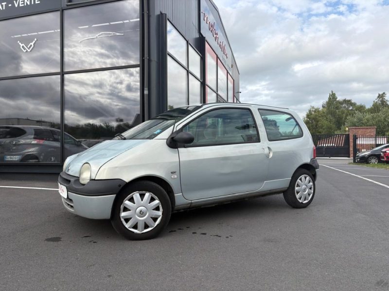 RENAULT TWINGO 2004