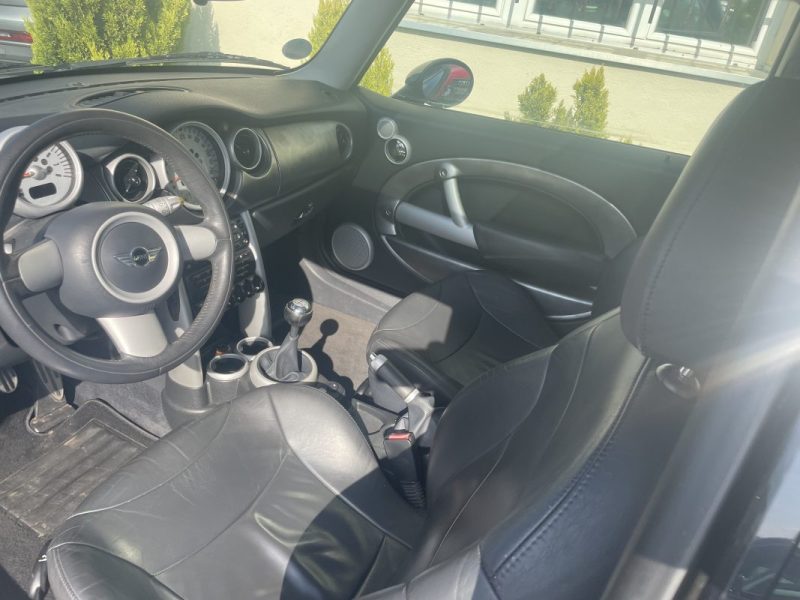 MINI COOPER GARANTIE 12 MOIS 2005