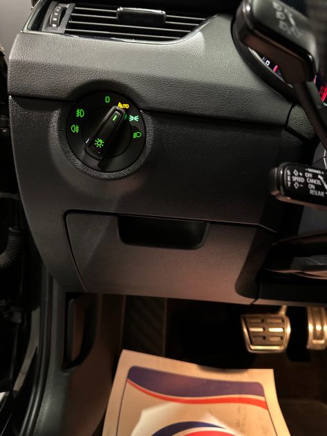 SKODA OCTAVIA COMBI 2.0 TDI 184 4X4 RS DSG7