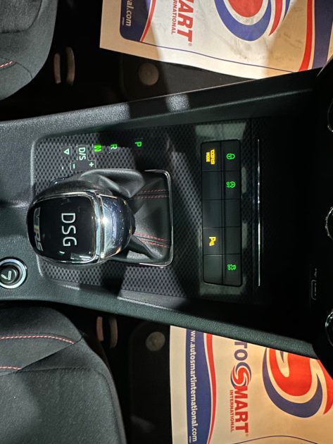 SKODA OCTAVIA COMBI 2.0 TDI 184 4X4 RS DSG7