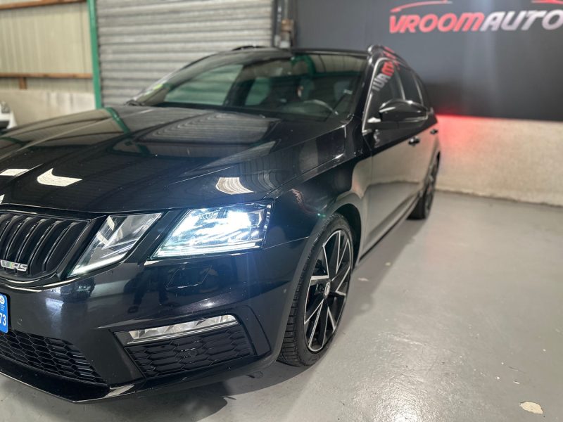 SKODA OCTAVIA COMBI 2.0 TDI 184 4X4 RS DSG7