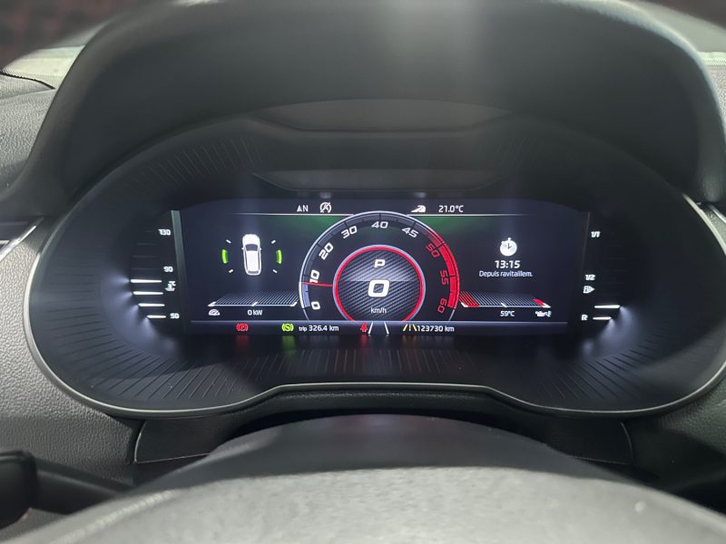 SKODA OCTAVIA COMBI 2.0 TDI 184 4X4 RS DSG7