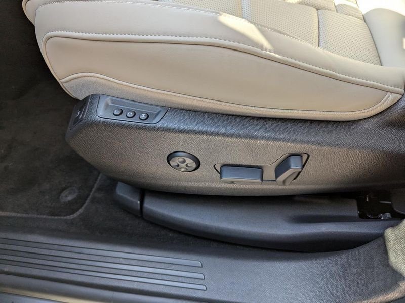 DS DS 7 Crossback DS7 1.5 BlueHDi - 130 BV EAT8 Opera PHASE 2