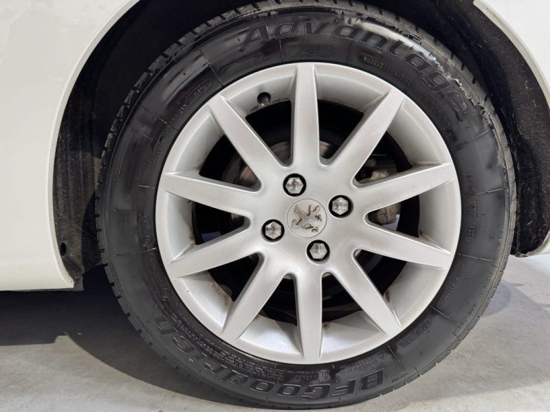 PEUGEOT 308 CC 1.6 VTI 120 SPORT 