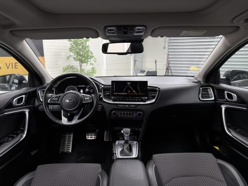 KIA XCeed 1.6 CRDI 136ch - Launch Edition DCT7 - Toit Ouvrant