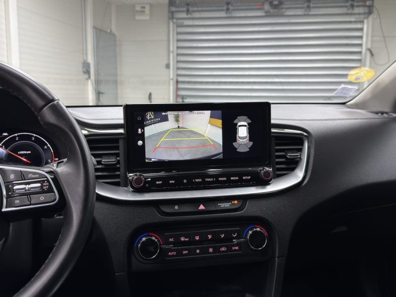 KIA XCeed 1.6 CRDI 136ch - Launch Edition DCT7 - Toit Ouvrant