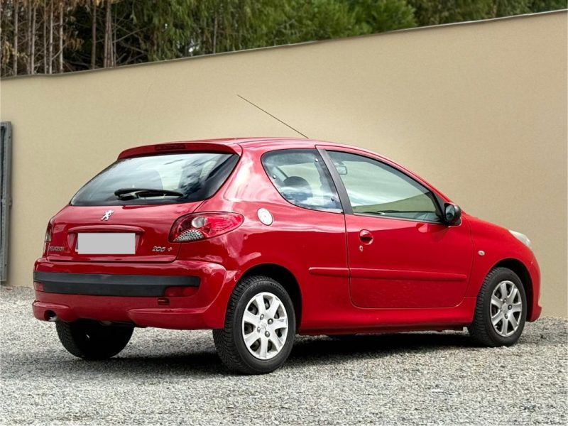 PEUGEOT 206+ 2011