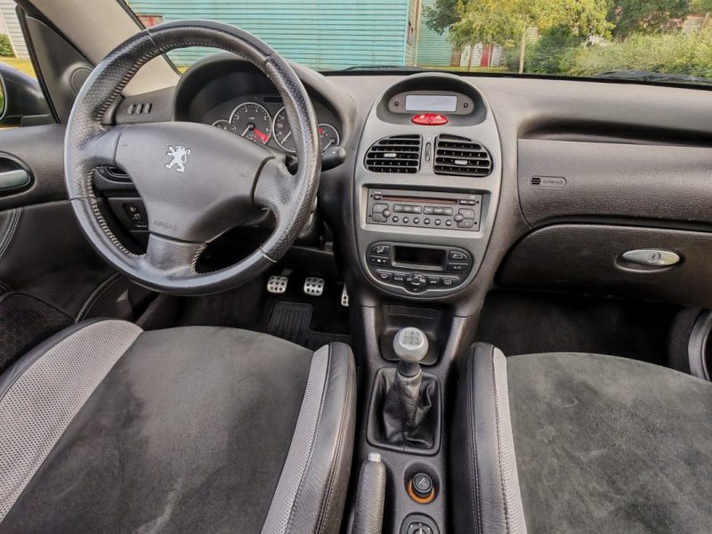 PEUGEOT 206 CC 1.6 16v SPORT