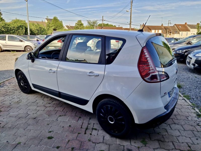 Renault SCENIC III Phase3 1.5L dCi 95cv AUTHENTIQUE *GPS* / Révisée&Garantie