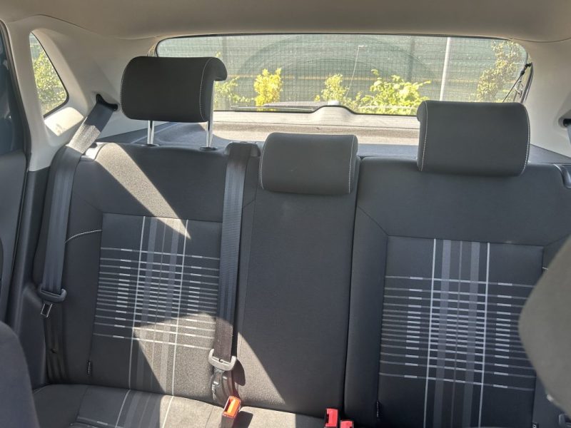 VOLKSWAGEN POLO V (2) 1.0 75 LOUNGE 5P