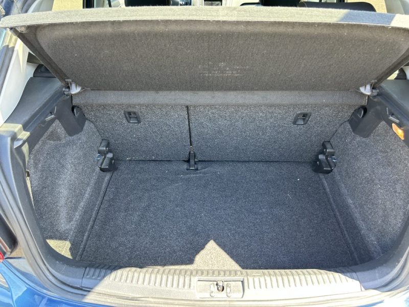 VOLKSWAGEN POLO V (2) 1.0 75 LOUNGE 5P