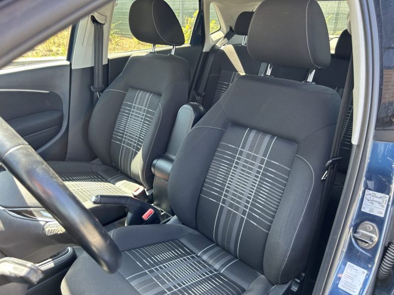 VOLKSWAGEN POLO V (2) 1.0 75 LOUNGE 5P